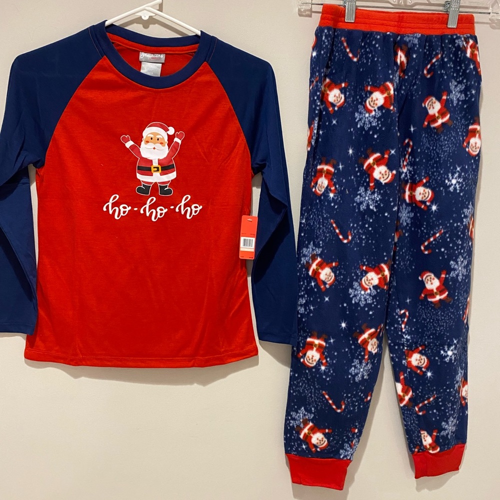 Santa Christmas Pajama set NEW Large